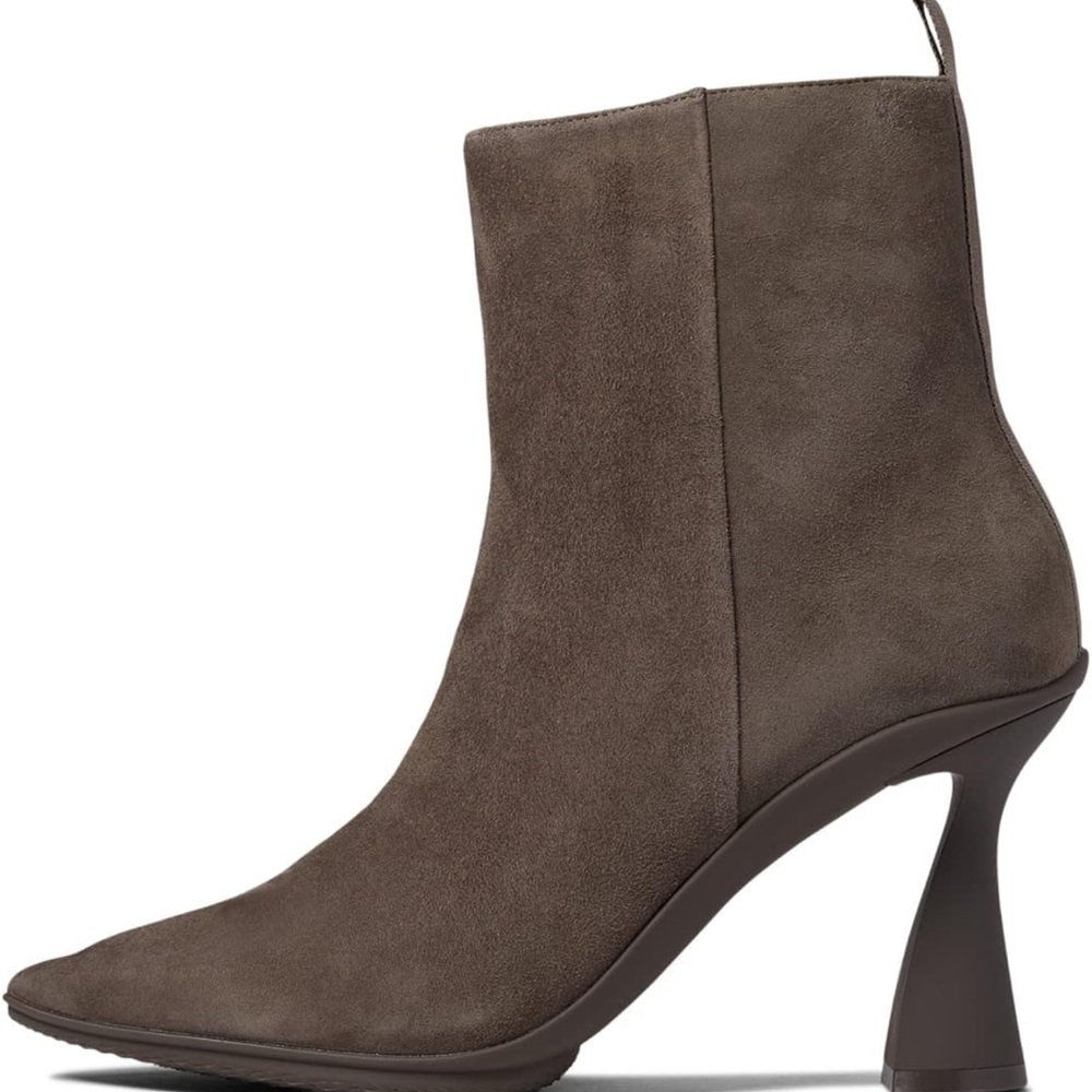 Cole Haan GA York Bootie NWT Size 5.5